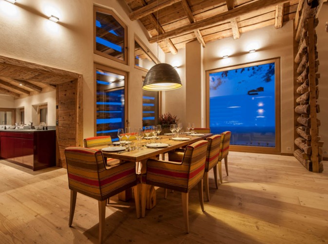 Chalet_Berghof_Stall_Essbereich