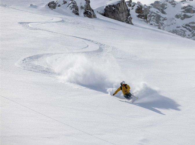 Trygg_Train_Switz_25573_Freeride-Henrik-Trygg-Aka-Skidor