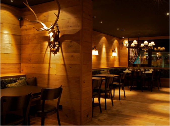 Grischa_Restaurant_Pulsa_Stube