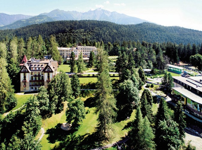 Waldhaus_Aussenansicht_Sommer