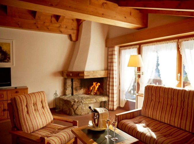 Steinbock_Zimmer_2_Kamin