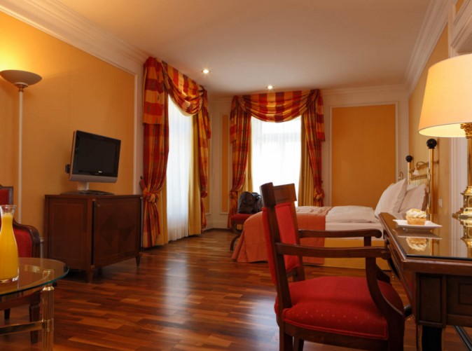 Zimmer_1_Victoria-Jungfrau