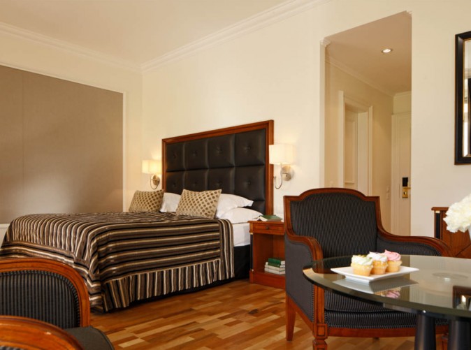 Zimmer_2_Victoria-Jungfrau