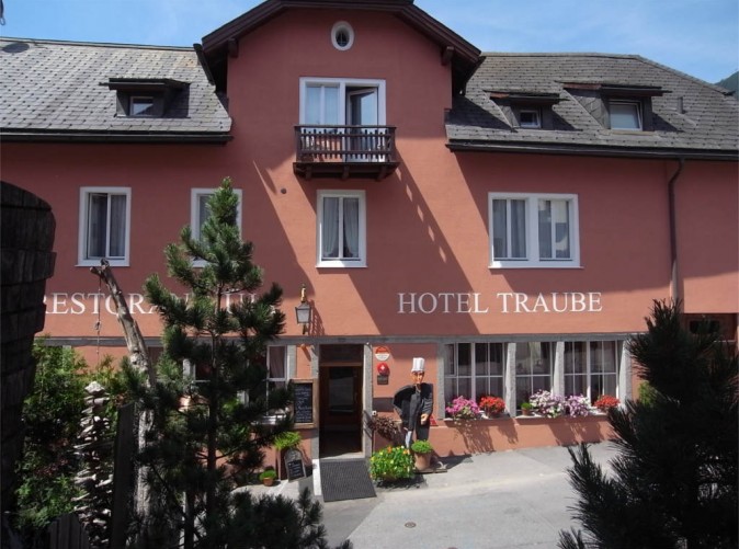 Traube_Aussenansicht_1