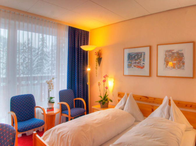 Sunstar_Arosa_Zimmer