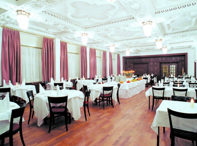 Castell_Restaurant_1