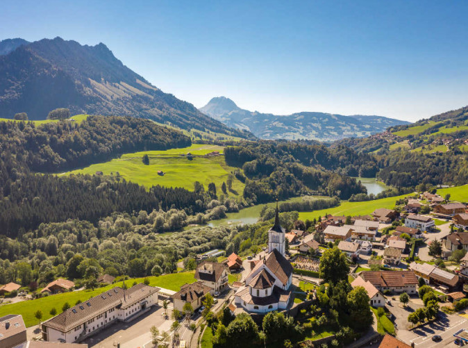 0023_ST_3x2_Charmey-village_64410