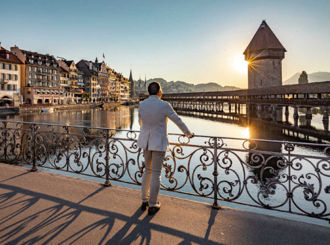 0050_ST_3x2_Lucerne-view-to-the-Chapel-Bridge-and-OId-Town_95228