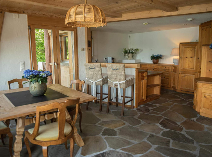 0020_fe2b32af-7661-419a-8405-8f5cff531980