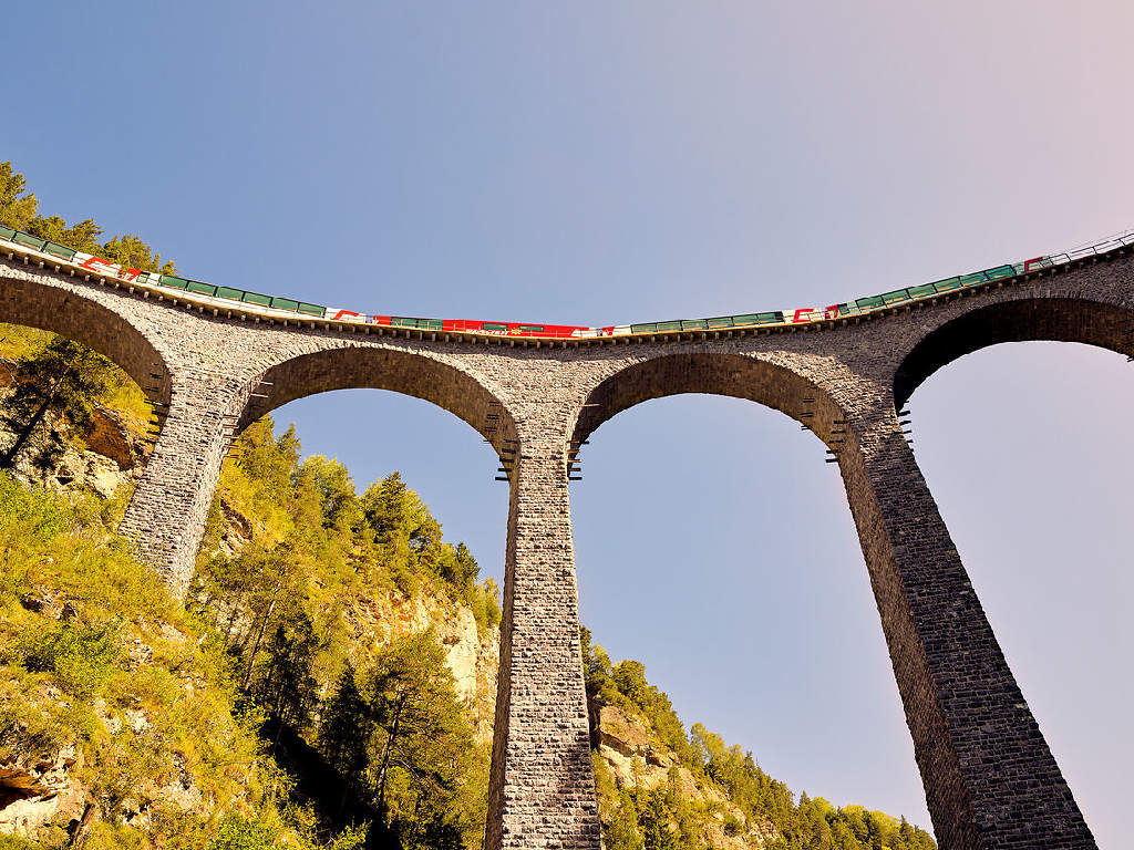 Glacier Express auf dem Landwasserviadukt 1