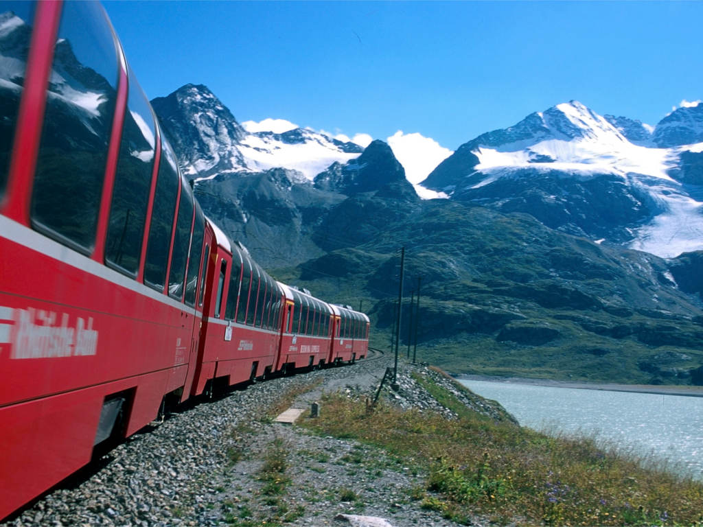 Panoramazug BerninaExpress Reiseangebote von Schöne