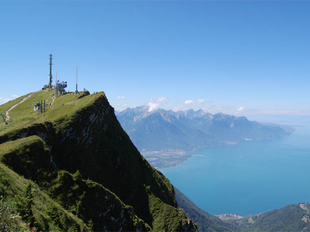 Montreuxriviera.com1 RocherdeNaye
