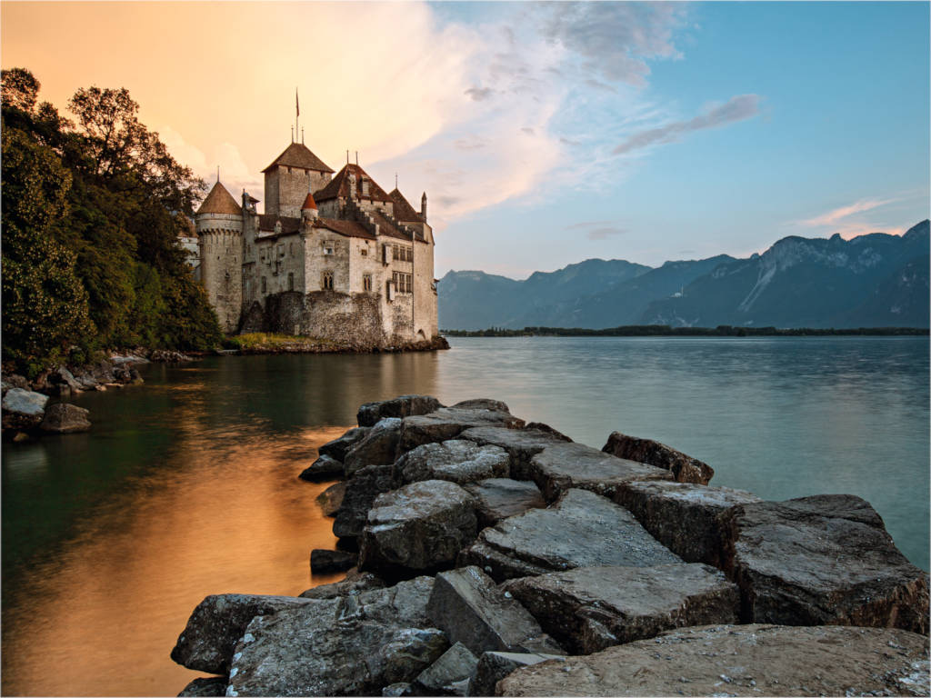 0010 ST Schoene Aussichten Touristik Veytaux Chillon Castle 27693